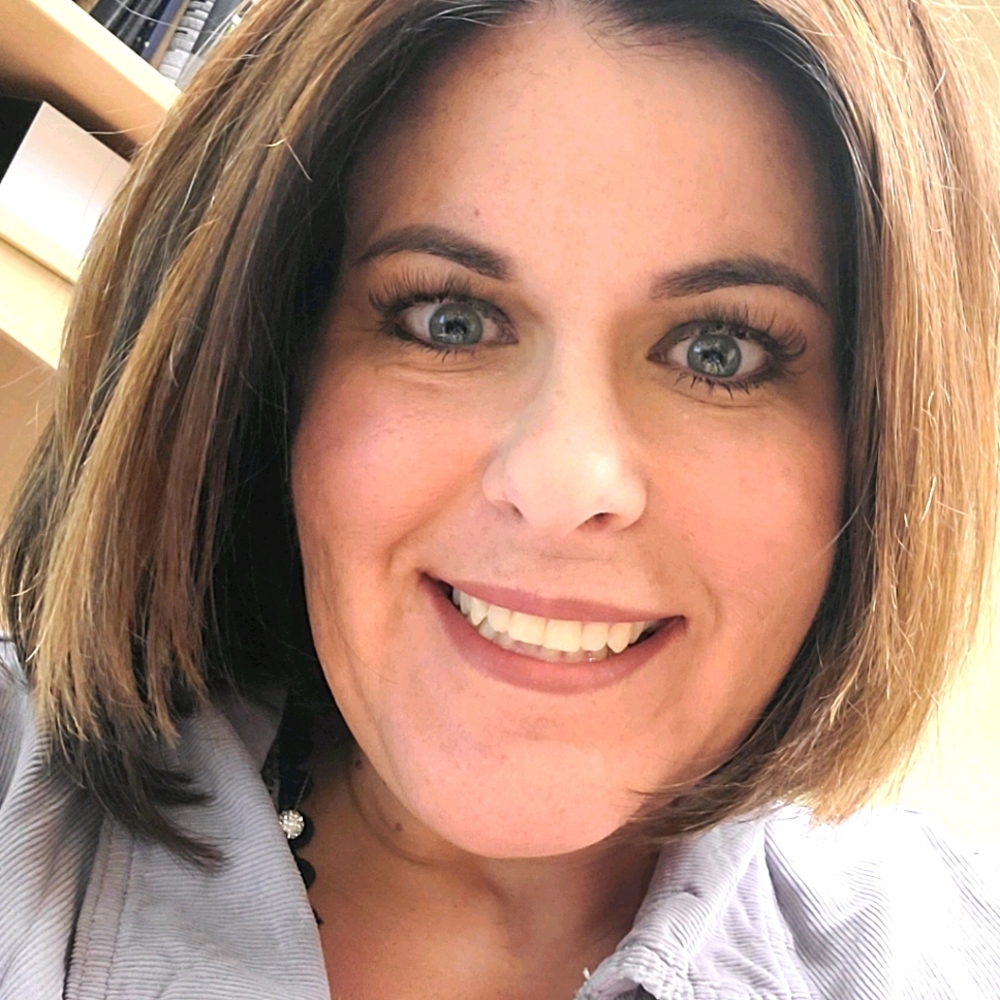 Meet your Posher, Jennifer